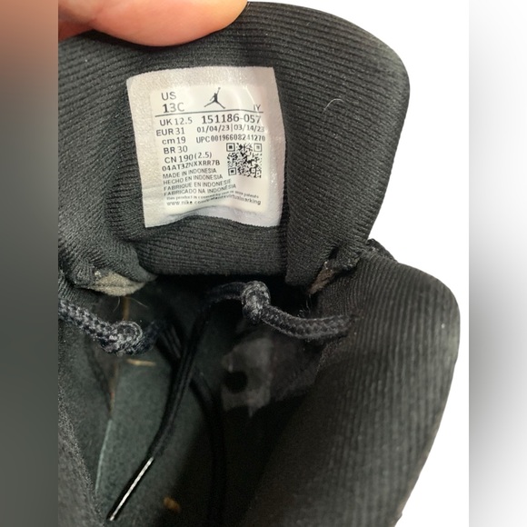 JORDAN 12 RETRO SHOES SIZE 13C! - Picture 8 of 10